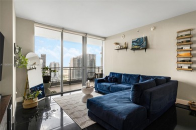 Beach Condo For Sale in Miami, Florida