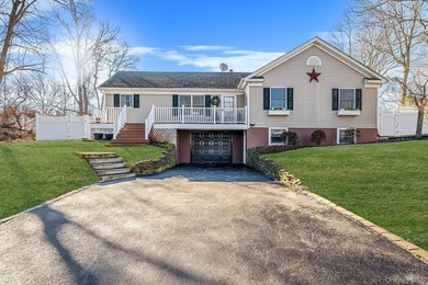 Beach Home Sale Pending in Rocky Point, New York
