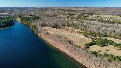 Beach Lot For Sale in Charlevoix, Michigan