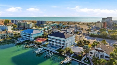 Beach Townhome/Townhouse For Sale in Treasure Island, Florida