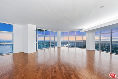 Beach Condo For Sale in Marina Del Rey, California