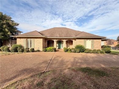 Beach Home For Sale in Corpus Christi, Texas