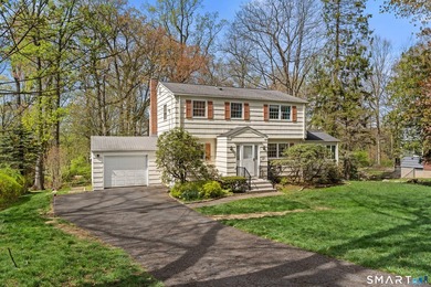 Beach Home Sale Pending in Fairfield, Connecticut