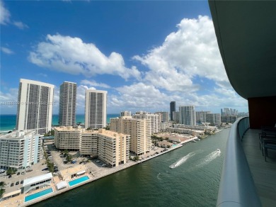 Beach Condo For Sale in Hallandale Beach, Florida