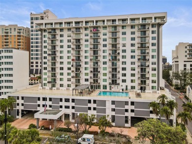 Beach Condo For Sale in Sarasota, Florida
