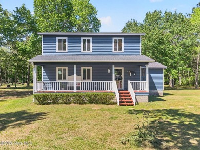 Beach Home For Sale in Ocean Isle Beach, North Carolina