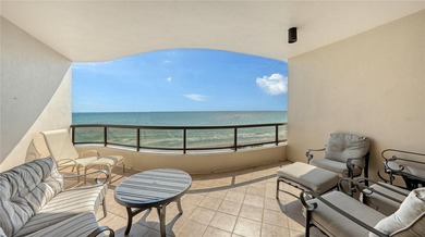 Beach Condo Sale Pending in Longboat Key, Florida