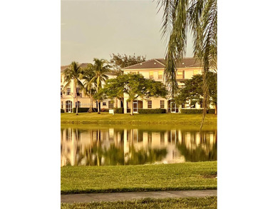 Beach Condo Sale Pending in Sunrise, Florida