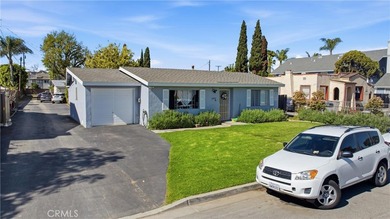 Beach Home Active Under Contract in Costa Mesa, California