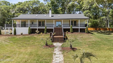 Beach Home For Sale in Supply, North Carolina