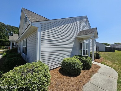 Beach Townhome/Townhouse For Sale in Wilmington, North Carolina