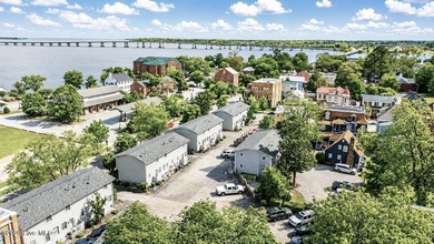 Beach Condo For Sale in New Bern, North Carolina