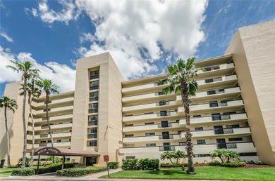 Beach Condo For Sale in Madeira Beach, Florida