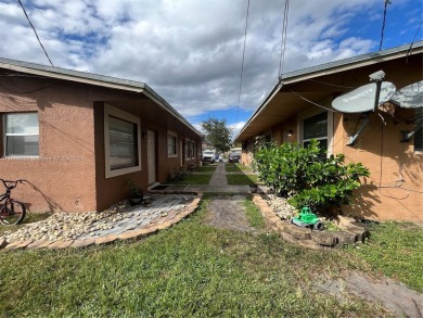 Beach Townhome/Townhouse For Sale in Pompano Beach, Florida