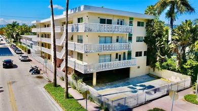 Beach Condo For Sale in Miami Beach, Florida