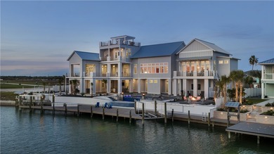 Beach Home For Sale in Rockport, Texas