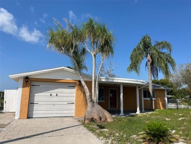 Beach Home For Sale in Holiday, Florida