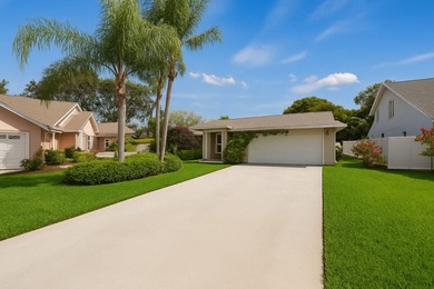 Beach Home Active Under Contract in Boynton Beach, Florida
