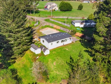 Beach Home For Sale in Loleta, California