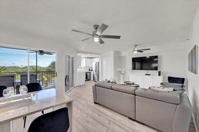 Beach Condo For Sale in Jupiter, Florida