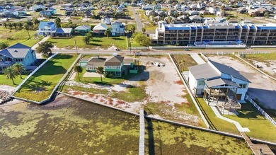Beach Home For Sale in Rockport, Texas
