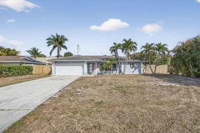 Beach Home For Sale in Palm Beach Gardens, Florida