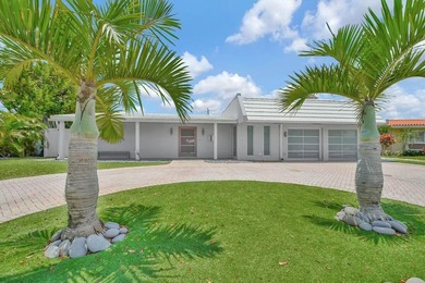 Beach Home For Sale in Fort Lauderdale, Florida