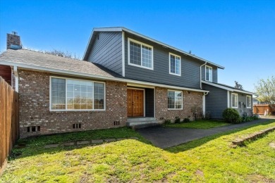 Beach Home For Sale in Fortuna, California