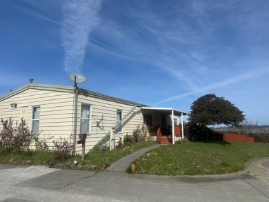 Beach Home For Sale in Eureka, California