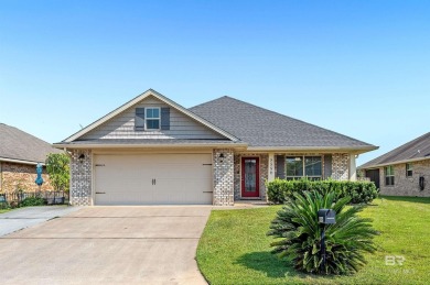 Beach Home For Sale in Foley, Alabama