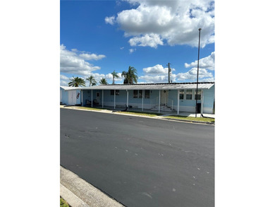 Beach Home For Sale in Ellenton, Florida