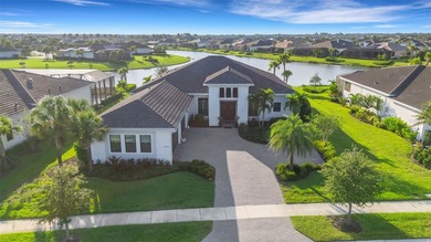 Beach Home For Sale in Sarasota, Florida