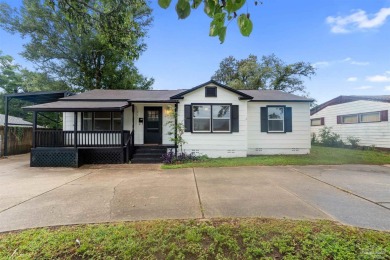 Beach Home For Sale in Pensacola, Florida