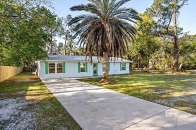 Beach Home For Sale in Dauphin Island, Alabama