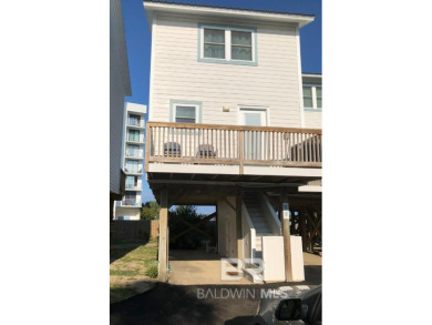 Beach Home For Sale in Gulf Shores, Alabama