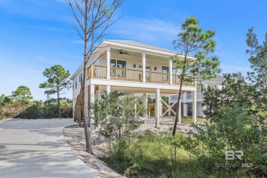 Beach Home For Sale in Gulf Shores, Alabama