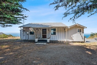 Beach Home For Sale in Albion, California