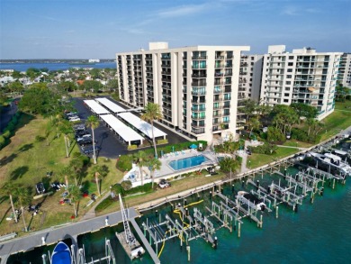 Beach Condo For Sale in Clearwater Beach, Florida
