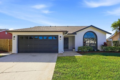 Beach Home Sale Pending in Largo, Florida
