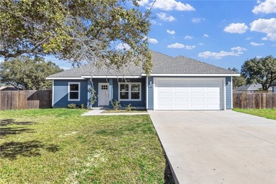 Beach Home For Sale in Rockport, Texas