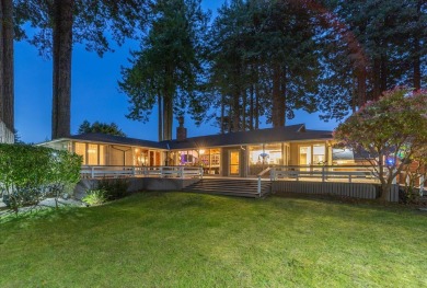 Beach Home For Sale in Eureka, California