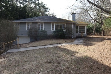 Beach Home Sale Pending in Webster, New York