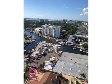Beach Condo For Sale in North Miami, Florida