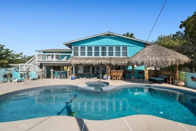 Beach Home For Sale in Rockport, Texas