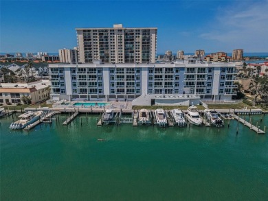 Beach Condo For Sale in Clearwater Beach, Florida