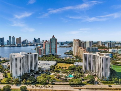 Beach Condo For Sale in Aventura, Florida