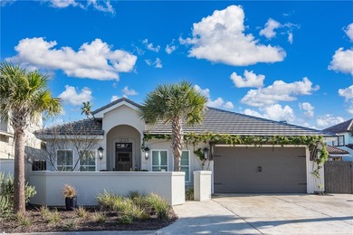Beach Home For Sale in Port Aransas, Texas