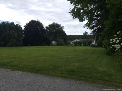 Beach Lot For Sale in Waterford, Connecticut