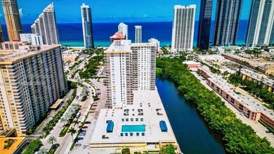 Beach Condo For Sale in Sunny Isles Beach, Florida