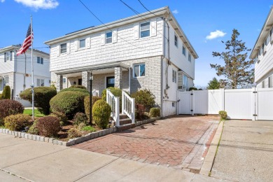 Beach Home For Sale in Staten Island, New York